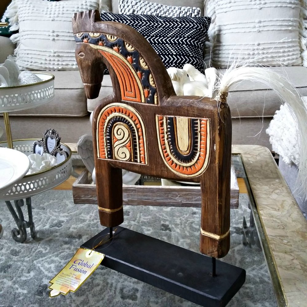 NEW! ARTISAN Carved CRAFTED HORSE Statue DECOR